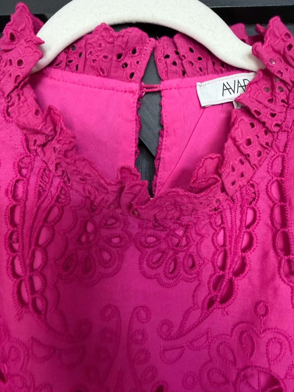 Avara Hot Pink Eyelet Lace Ruffle Sleeve Top, Size Medium - Picture 4 of 8